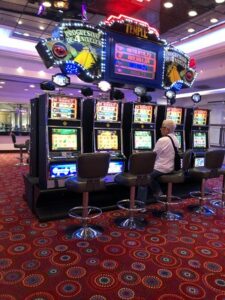 nuts commander $1 deposit
