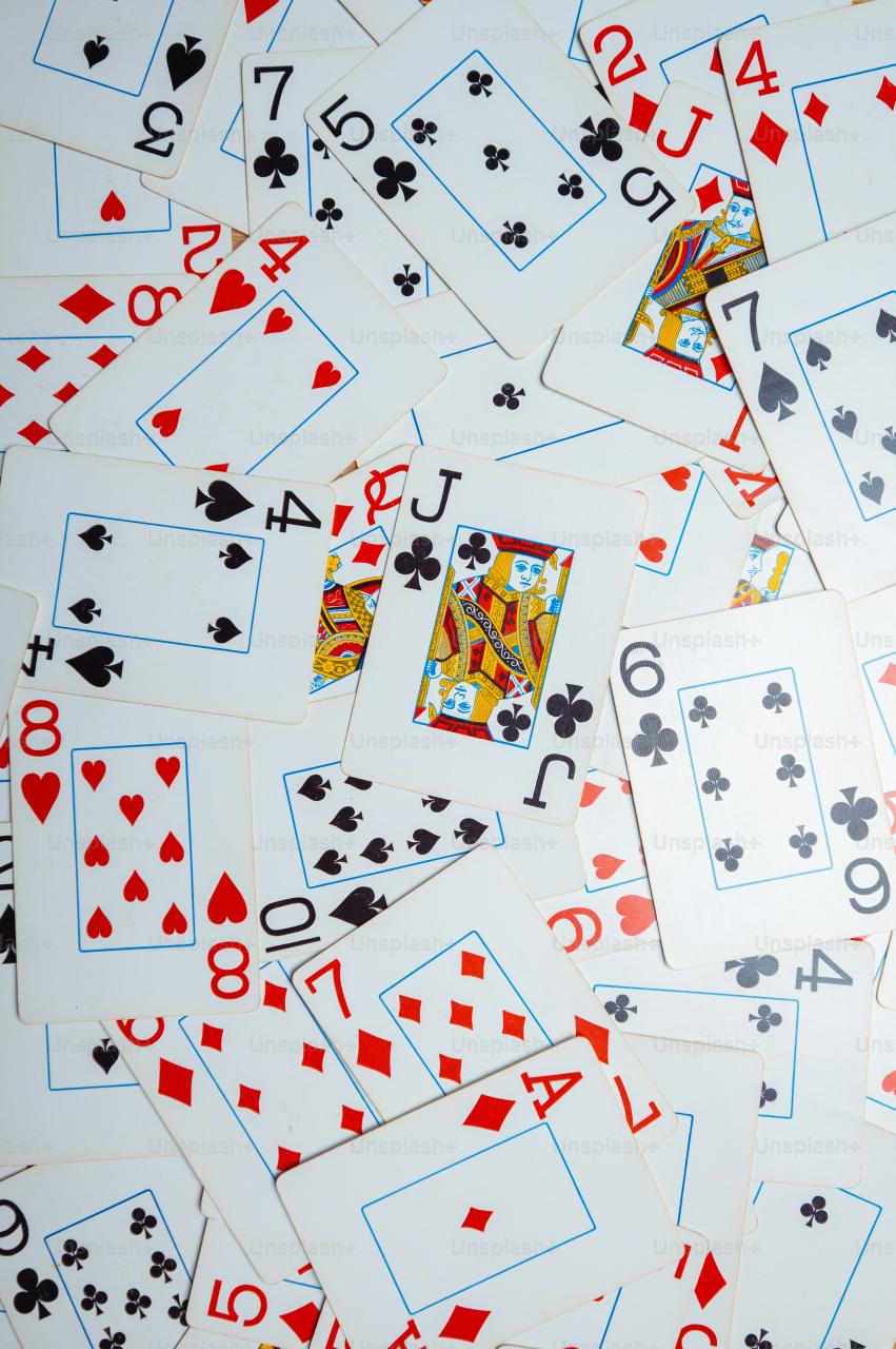 Solid stakes, genuine wins: master the Casino Rolldorado craps table.