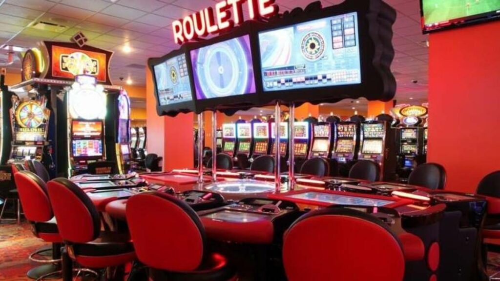 Unveil unbeatable odds: Explore the Casino Revolution's clever advantage.